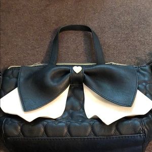Betsy Johnson crossbody bag with bow